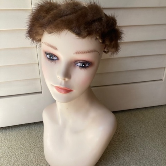 1940\'s Mink Fascinator with Satin Bow main image 4